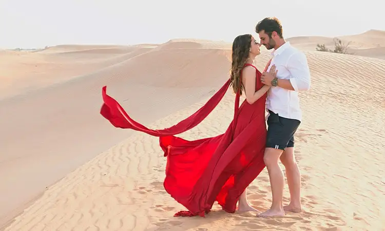 Desert Safari for Honeymooners: A Romantic Twist